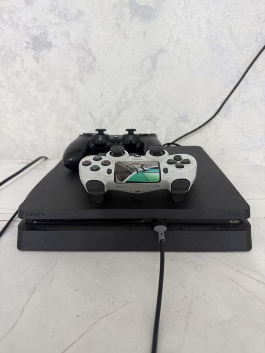 Ps4 slim 1 Tb (с дисководом)