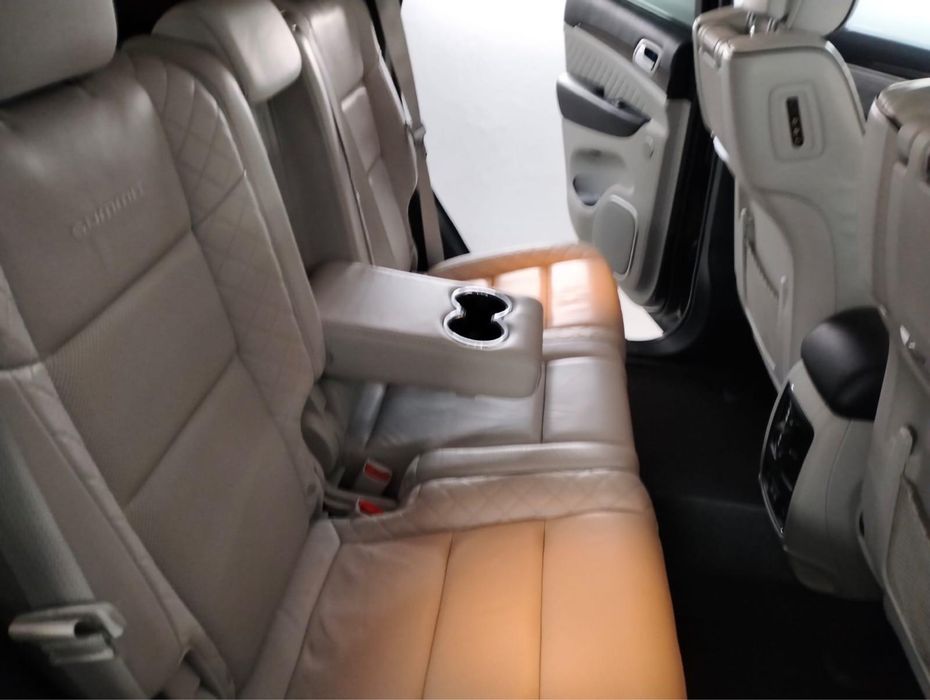 Jeep Grand Cherokee-SUMMIT