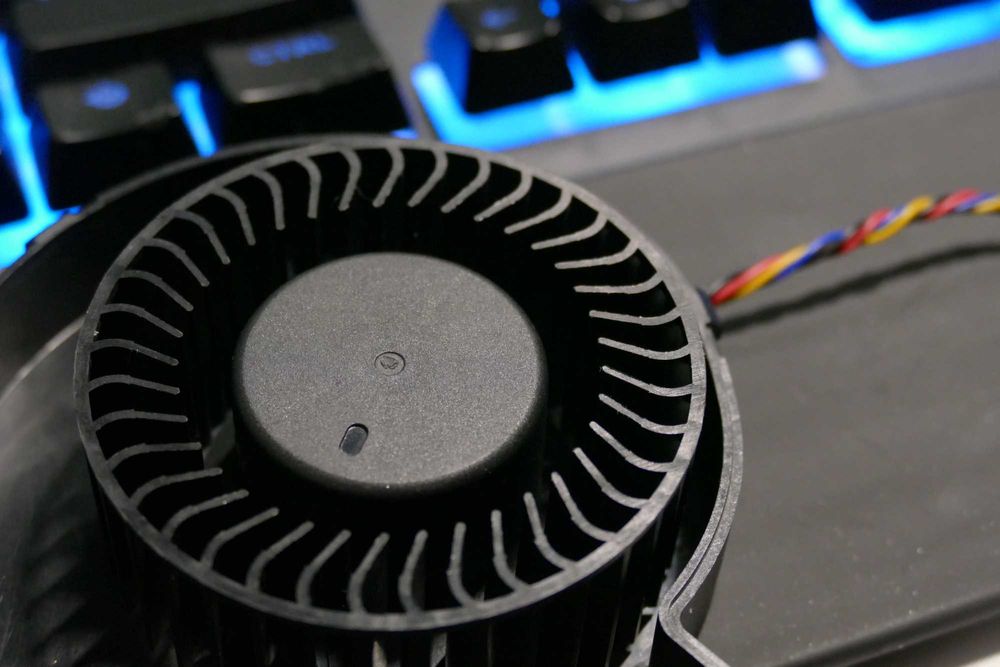 Ventilator Dell 80 mm OptiPlex SFF AVC BAZA1233R2U Refurbished