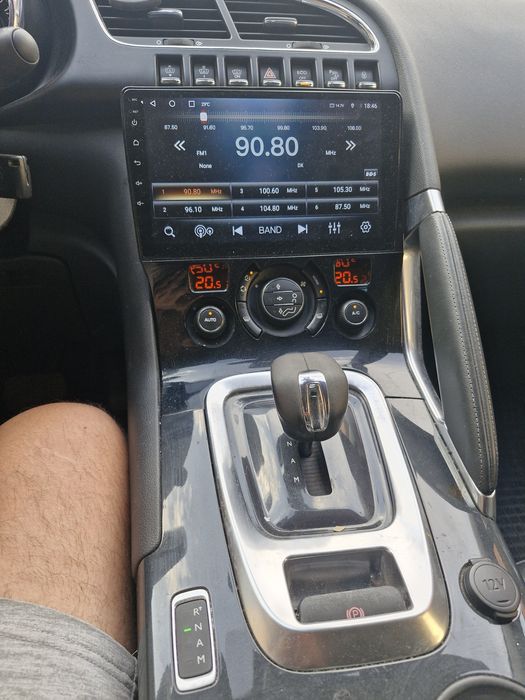 De vanzare Peugeot 3008 hibride