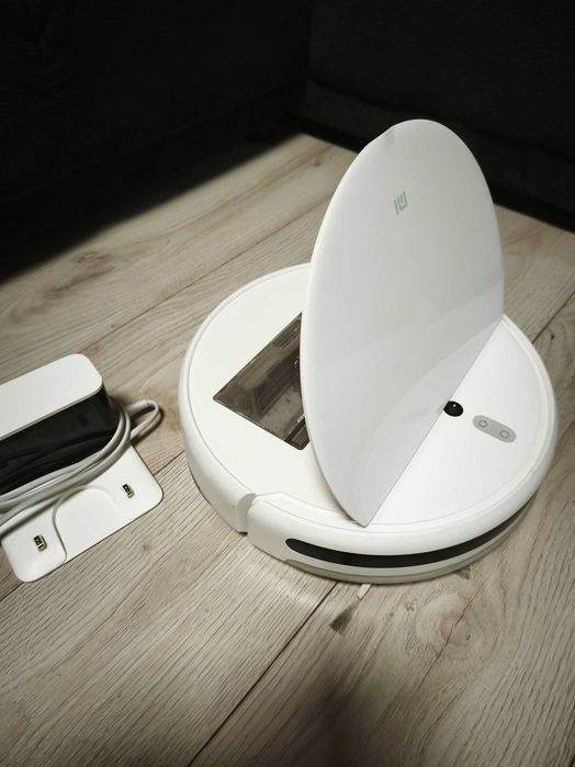 Прахосмукачка робот Xiaomi Mi Vaccum Mop WI-FI,