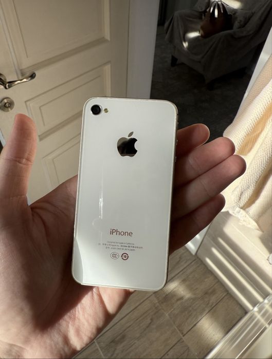 IPhone 4s в супер состоянии