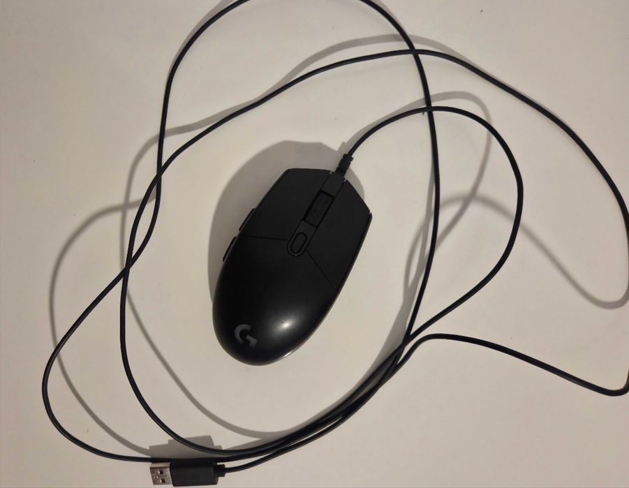 • Vand Mouse Gaming Logitech G203 LightSync RGB 8000DPI