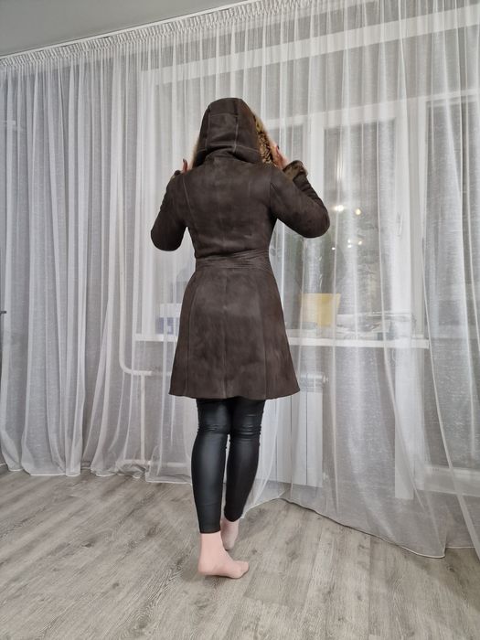 Продам дублёнку женскую