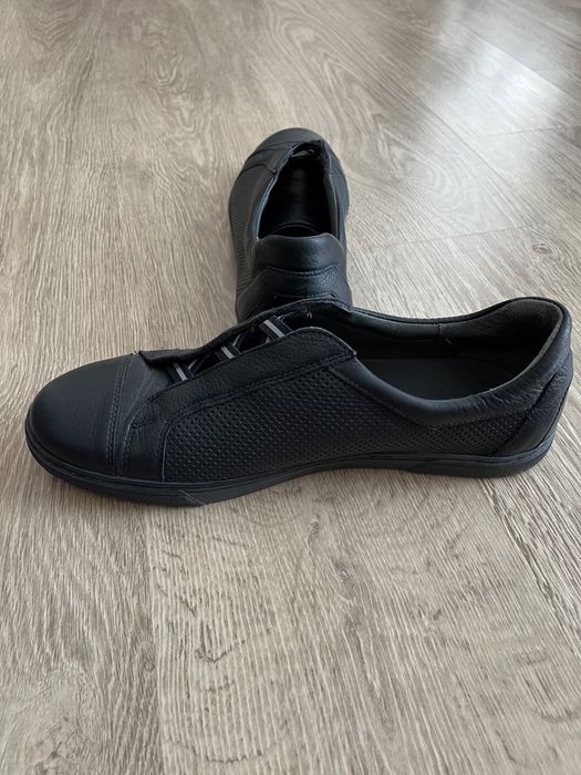 Мужская обувь. 45 размер. Юничел