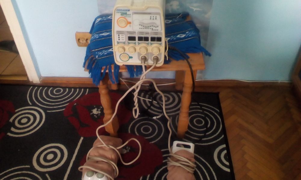 Aparat" Cerasem pt.relaxarea nervilor  cu 2 reflectore de jad