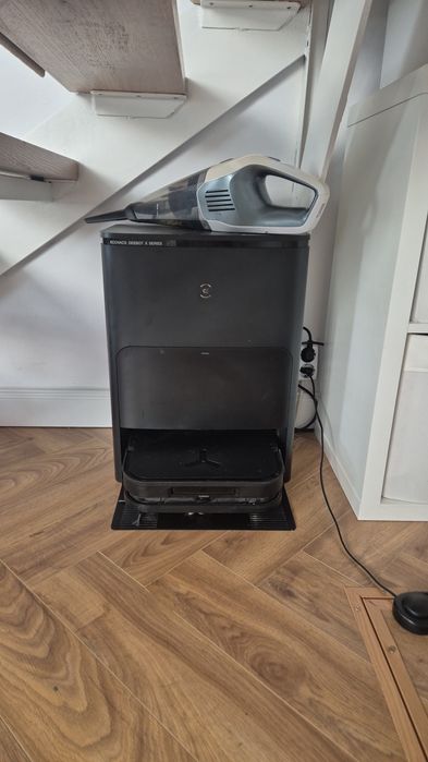 Vand aspirator Ecovacs - stare f buna