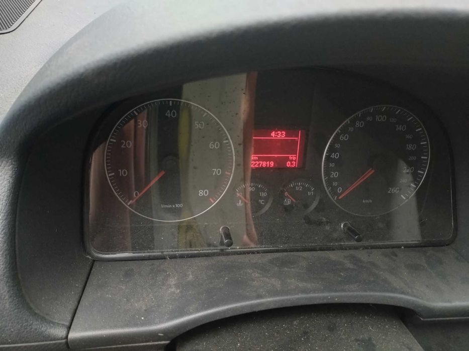 VW Caddy 2.0 Ecofuel НА ЧАСТИ