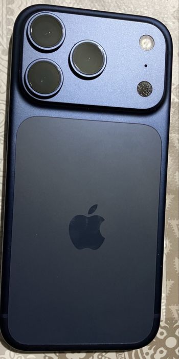 iPhone 17 Pro Deep Blue 256 - ca nou - garantie - accesorii