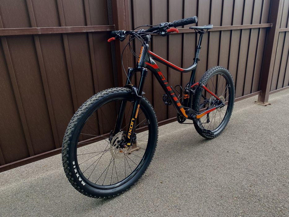 Велосипед двухподвес giant stance 2