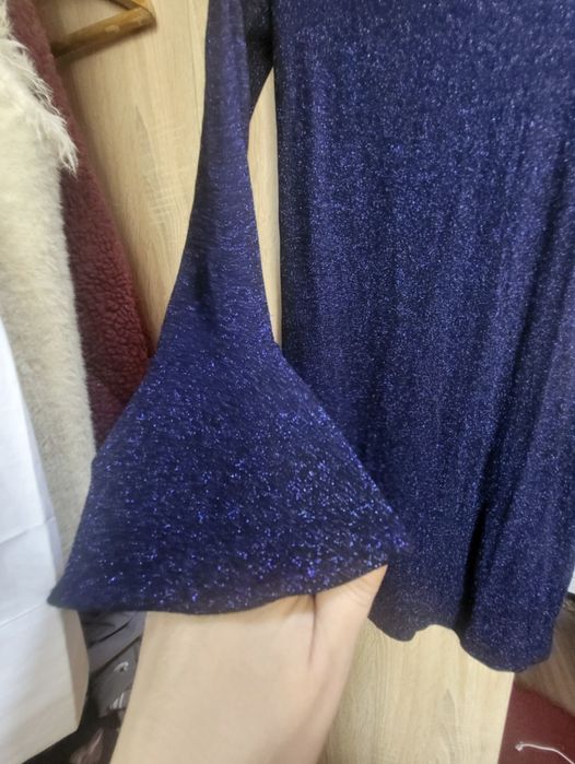 Rochie cu mâneca lungă