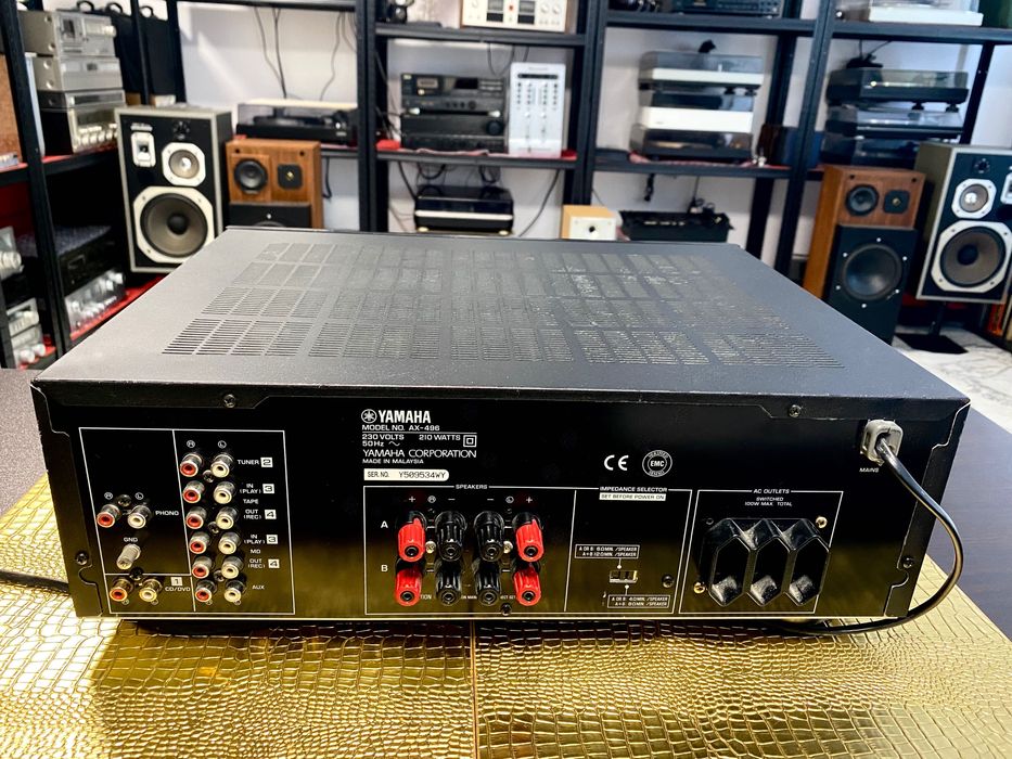 Мощен усилвател 2х185 вата Yamaha