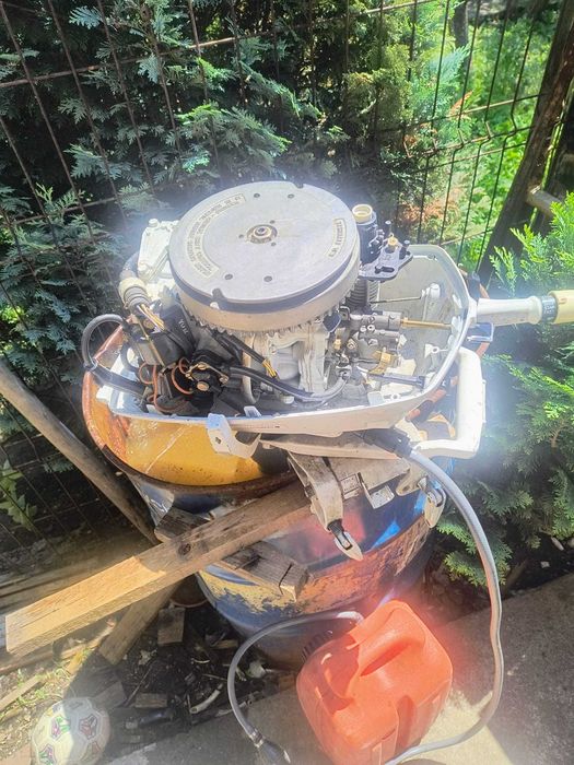 Motor barca Johnson 6 cp 2t