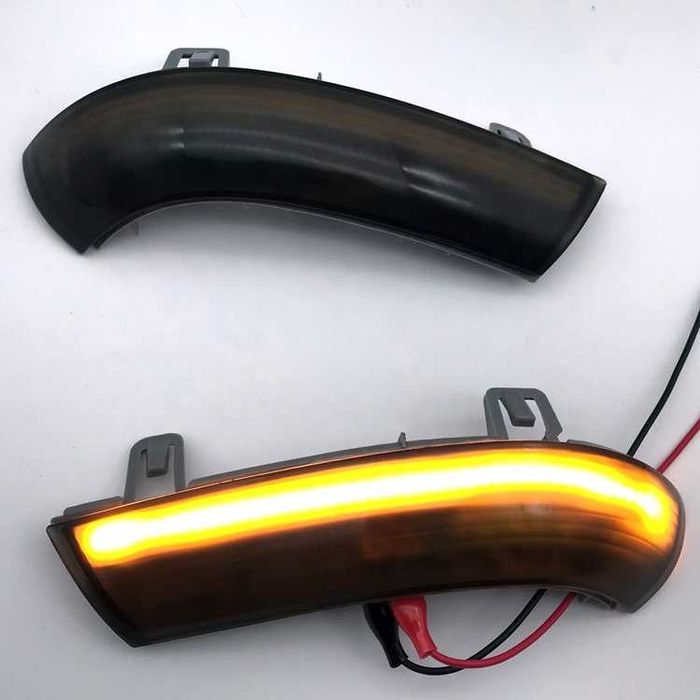 Set semnalizare dinamica oglinda laterala VW Golf 5/ 6/ Passat/ Eos