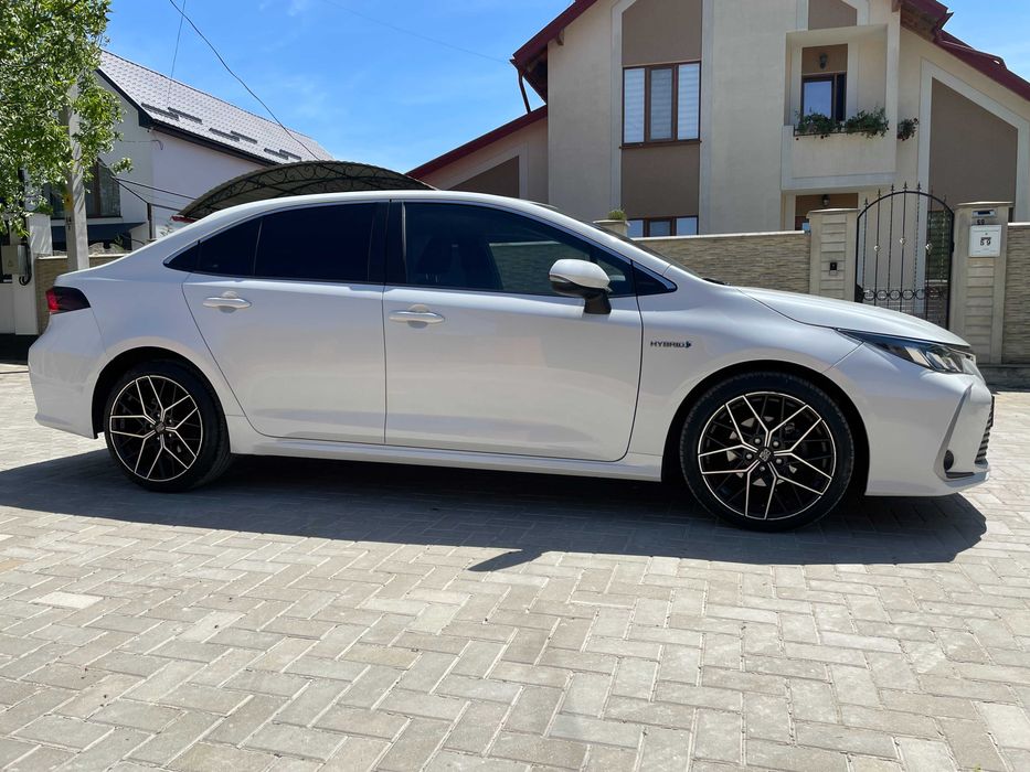 Toyota Corolla Dynamic 1.8 Hybrid