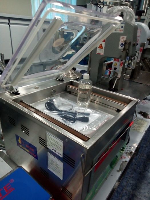 Вакуумный упаковщик. Вакууматор