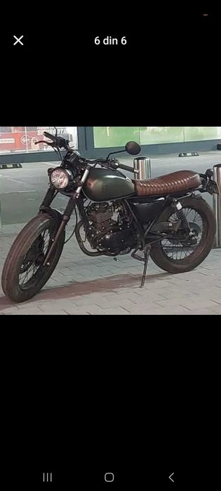 Vand motocicleta britanica Mutt Mongrell