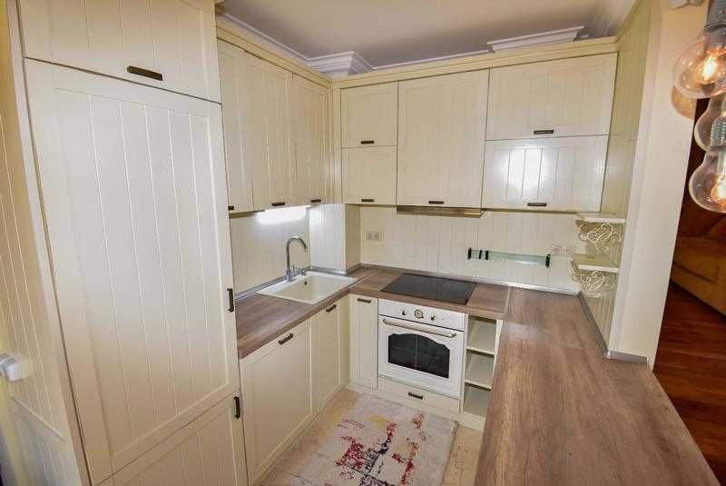 Дава се под наем Четиристаен апартамент в София, Лагера - 130 кв.м за 578.34 € - Снимка #3