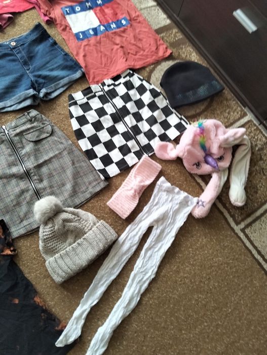 Продам пакет вещей для девочки 9-11 лет