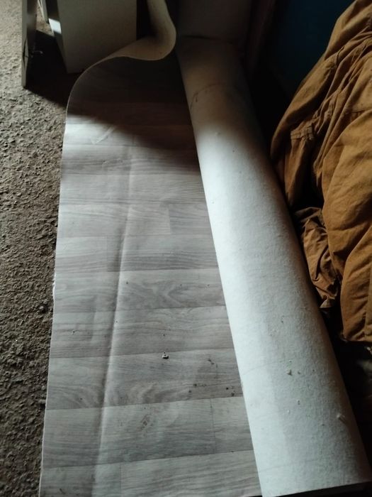 Продам линолеум 18 кв.м. 25000