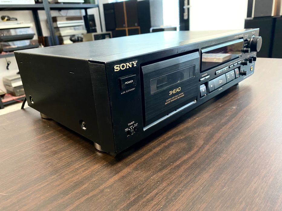 Висококачествен дек Sony
