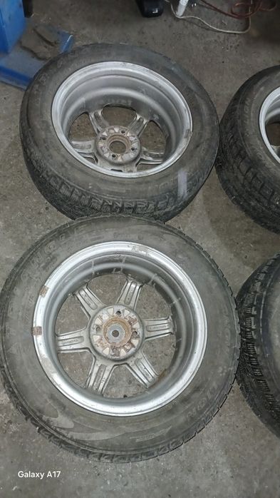 Продам 15 диски с резиной не вареные