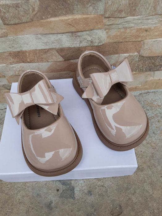 Pantofi fetita de primavara-vara. Noi