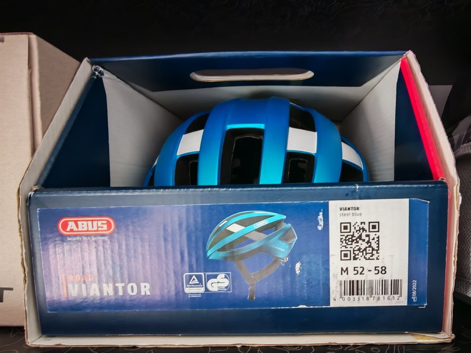 Каска за велосипед ABUS
