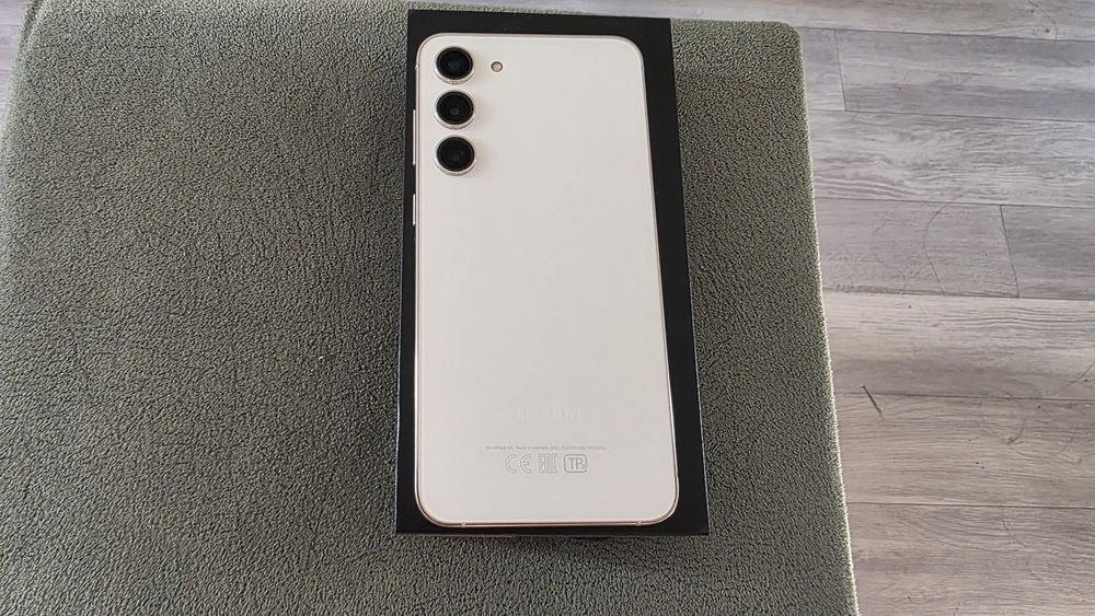 180.000    Samsung  23+ 256