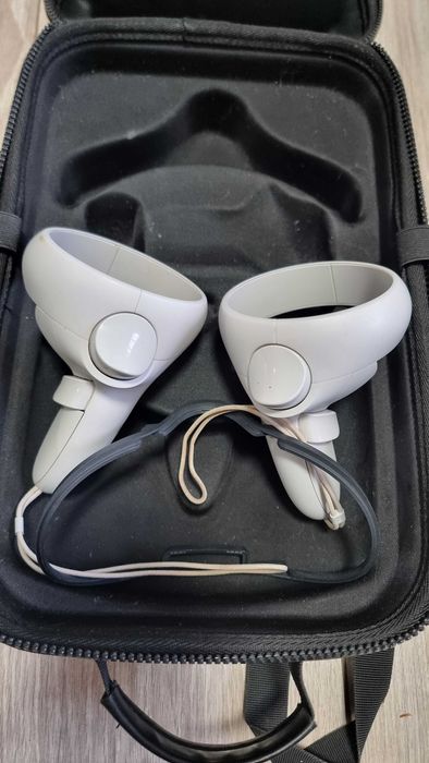 Шлем VR Oculus Quest 2