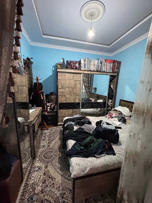 Хороший дом 4 комнаты с вьездом Земли 2,5 сотки ул. Белола Нозима