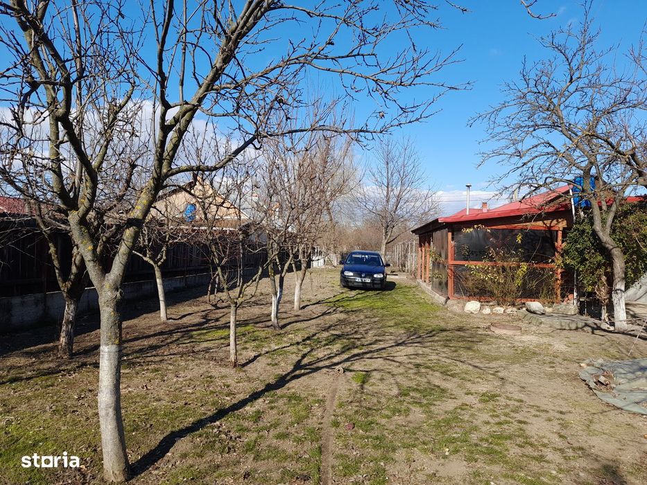 Casa de vânzare com. Florica