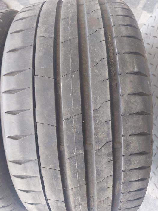 255/35R19 Continental дот 1122