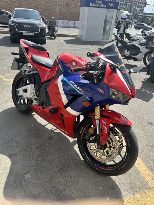 Honda cbr 600rr