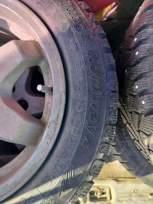 Продам недорого колёса