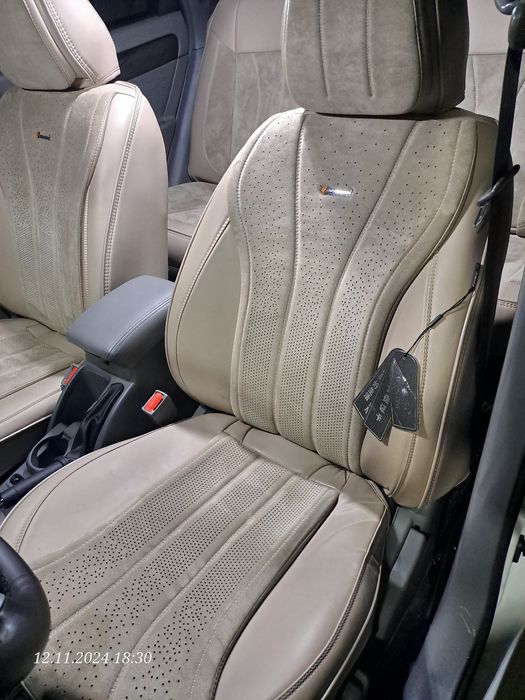 Universal Avto chexol