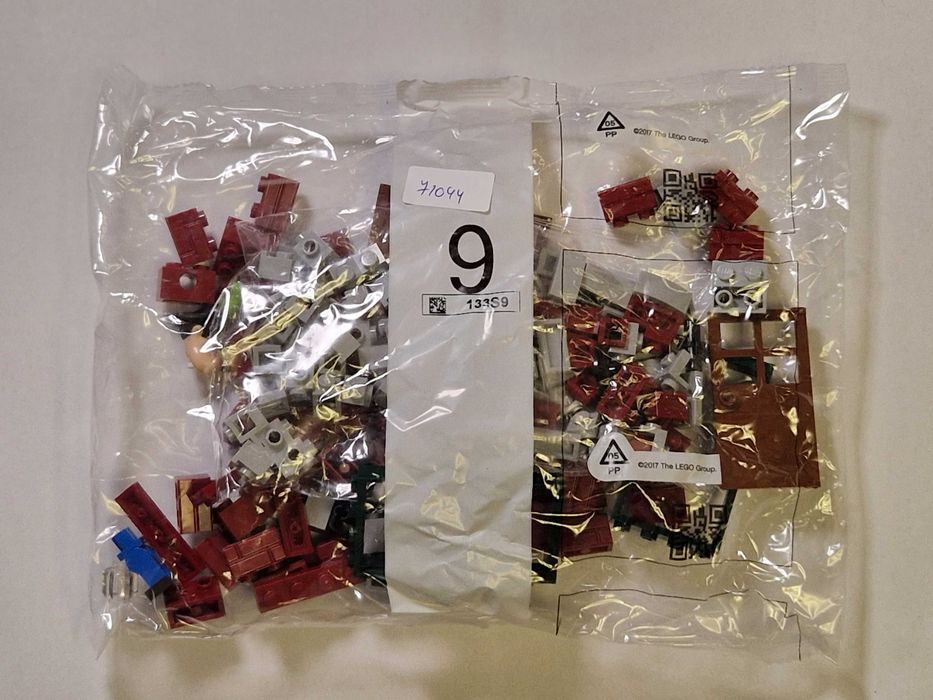 RAR! LEGO Disney 71044 Punga 9 cu Goofy (Nou/Sigilat) Exclusiv unica