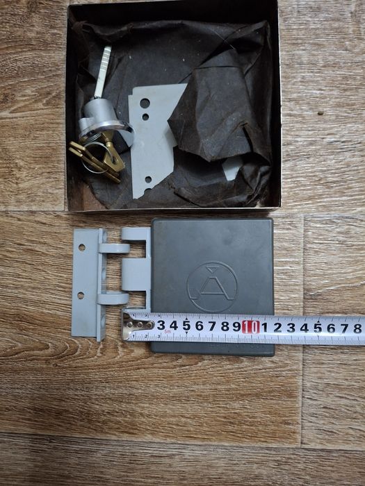 Замок накладной советский