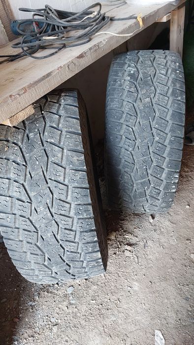 Продам шины (балоны) 325/60/18