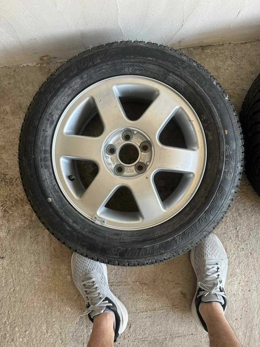 Летни Гуми с джанти 205/55/16