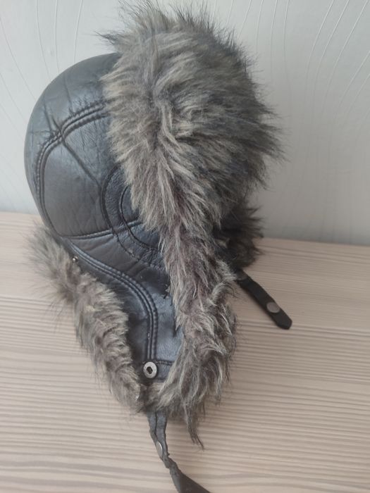 Мужская зимняя шапка