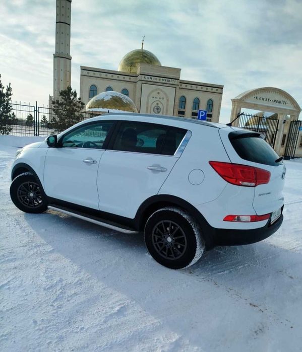 Автомобиль  кia Sportage