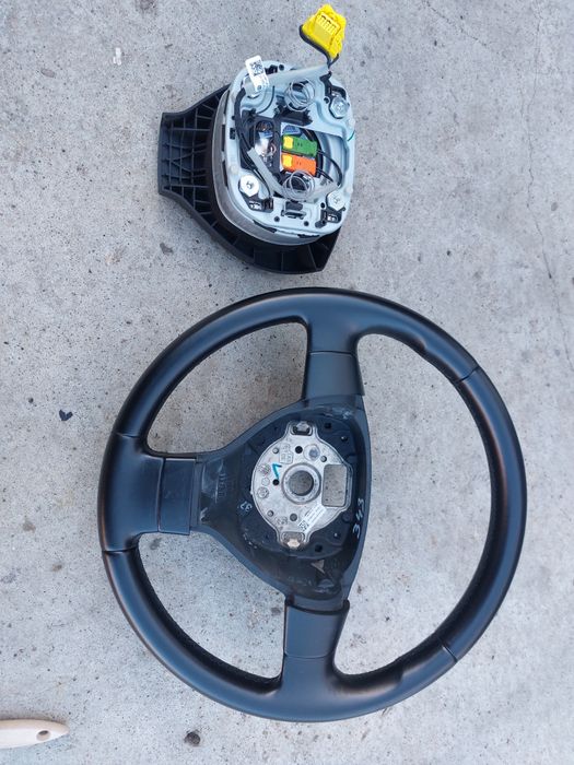 Volan 3 spite piele volkswagen passat B6/Golf 5/Touran/Jetta