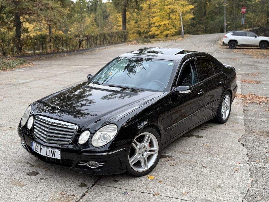 Mercedes-Benz W211 Avantgarde