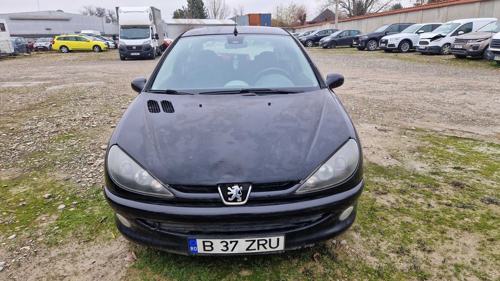 Peugeot 206, 1.4 benzina, an 2001, 195.000 km