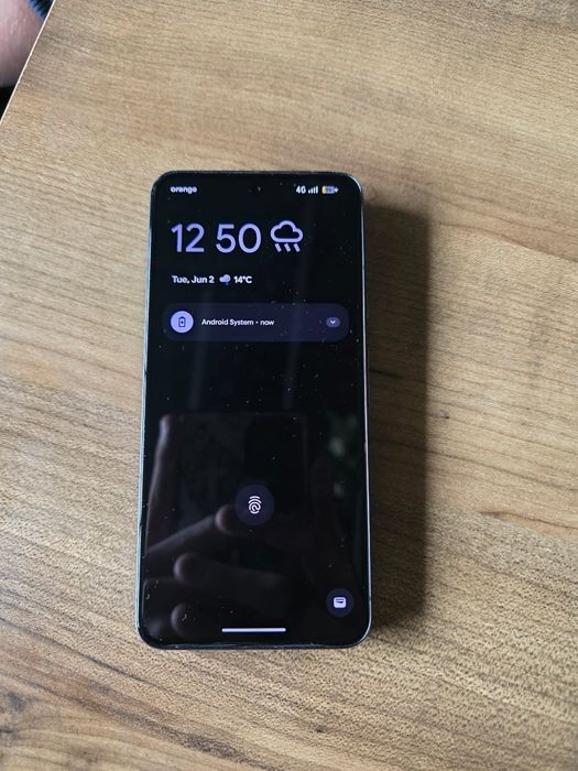 Google Pixel 8, se vinde