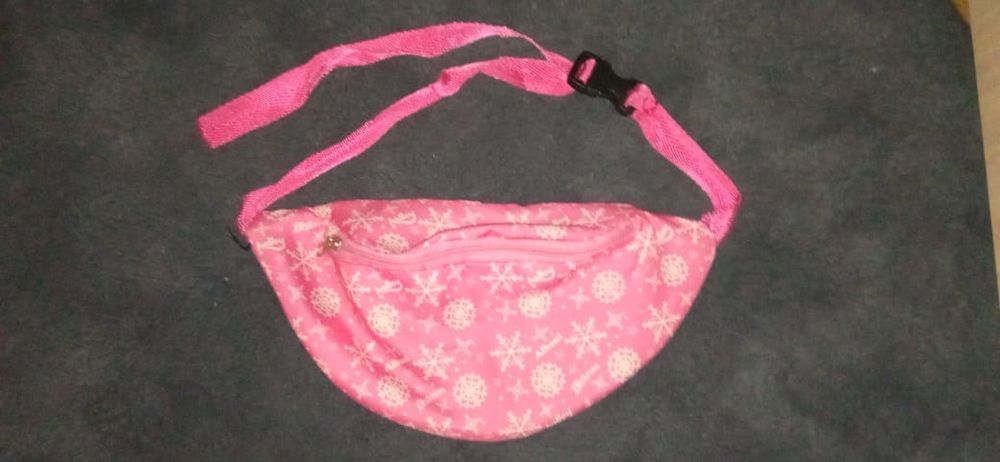 Продам сумку на бедренная