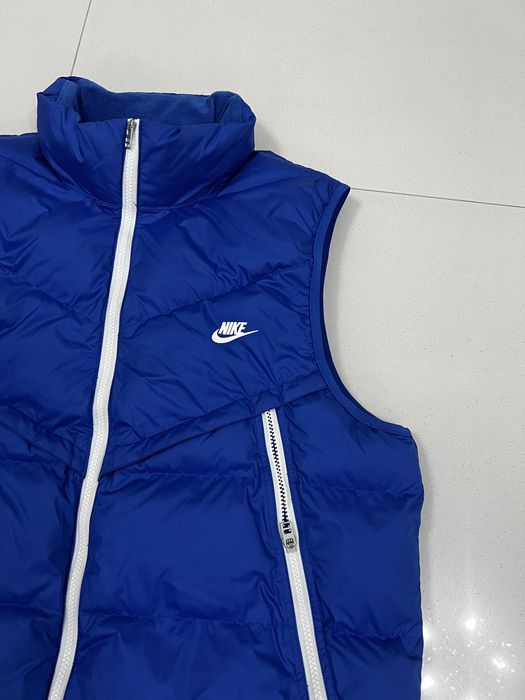 Vesta Nike Storm Fit