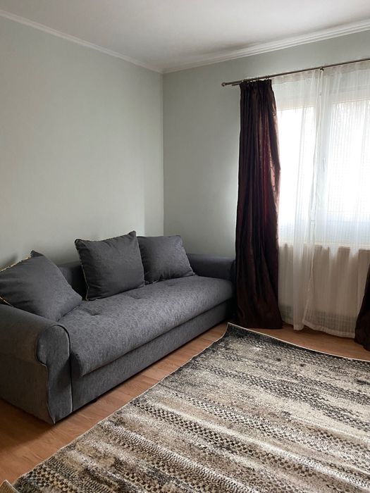 Apartament cu o cameră de inchiriat
