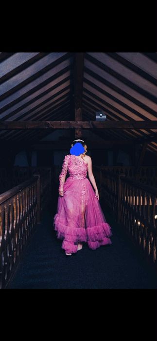 Rochia de majorat făcut la comanda